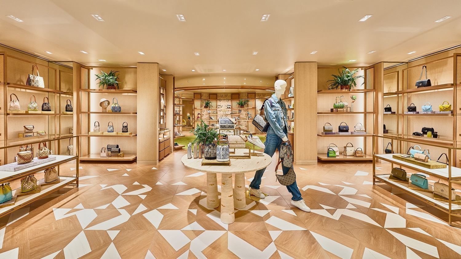 TAM SON WELCOMES TWO NEW BRANDS: TORY BURCH AND DIPTYQUE - Openasia Group